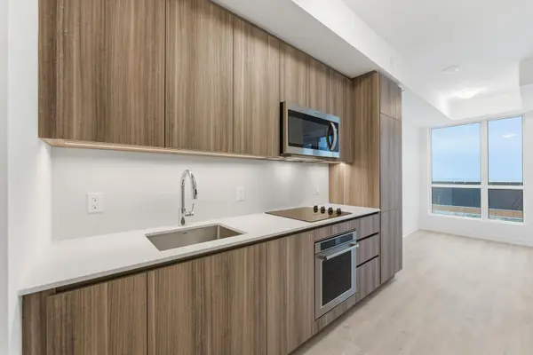 Toronto C08, ON M5A 0Y5,15 Richardson ST #1808