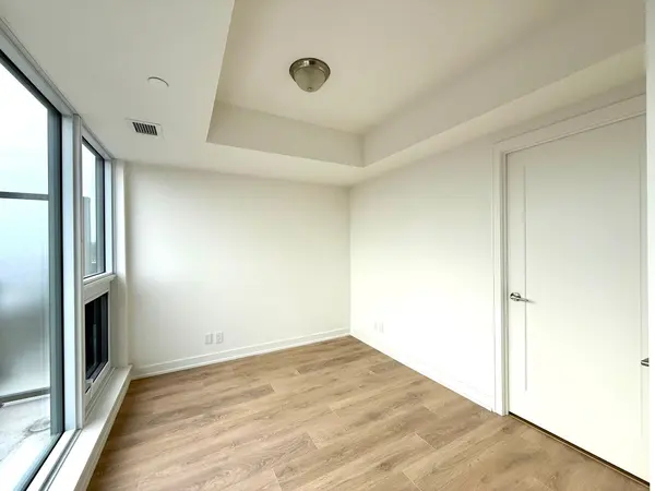 Toronto E06, ON M1N 0C7,2 Manderley DR #623