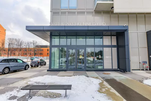 Toronto E07, ON M1T 0B9,2033 Kennedy RD #2008