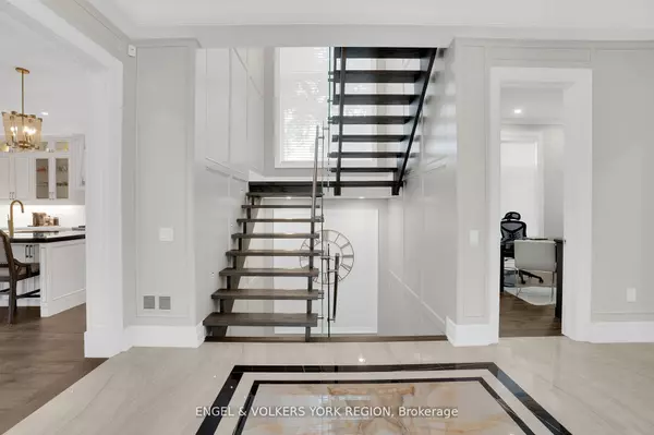 King, ON L7B 1H2,178 Patton ST