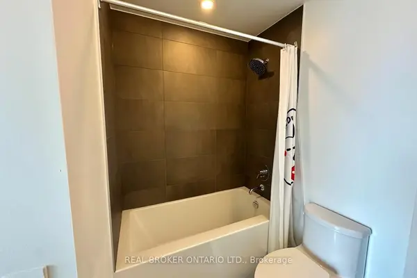 Vaughan, ON L4K 0L1,1000 Portage Pkwy #2905