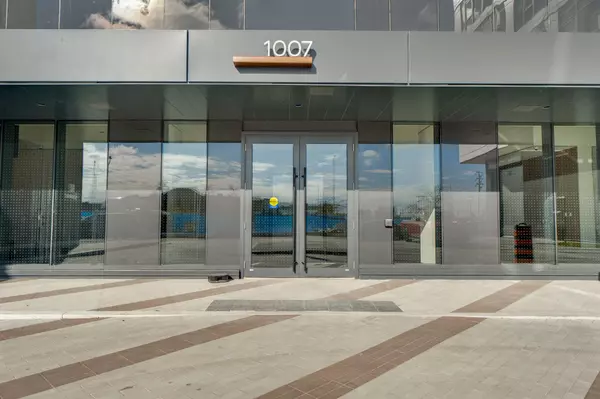 Toronto W08, ON M8Z 6C7,1007 The Queensway N/A #722