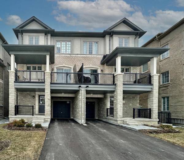 68 Hashmi PL, Brampton, ON L6Y 6J9