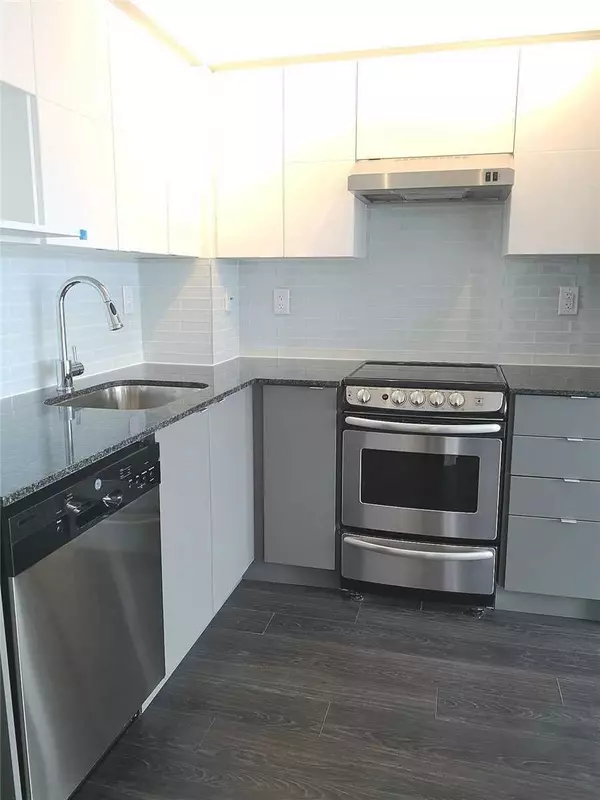 Toronto W04, ON M6A 0A9,160 Flemington RD #1009