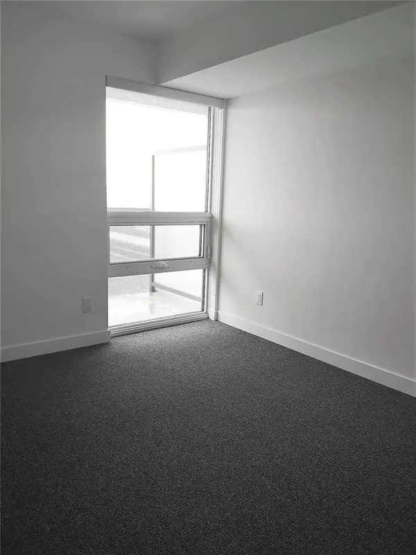 Toronto W04, ON M6A 0A9,160 Flemington RD #1009