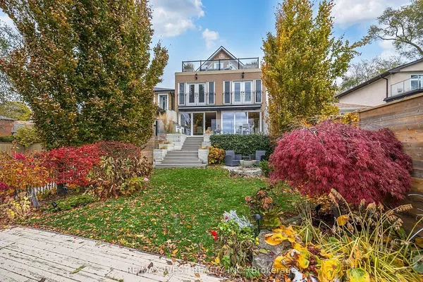 Toronto W06, ON M8V 2G2,5 Eleventh ST