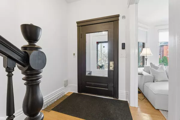 Hamilton, ON L8P 2K3,141 Markland ST