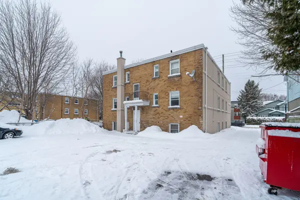 Carlington - Central Park, ON K1Z 7Z4,1176 Shillington AVE