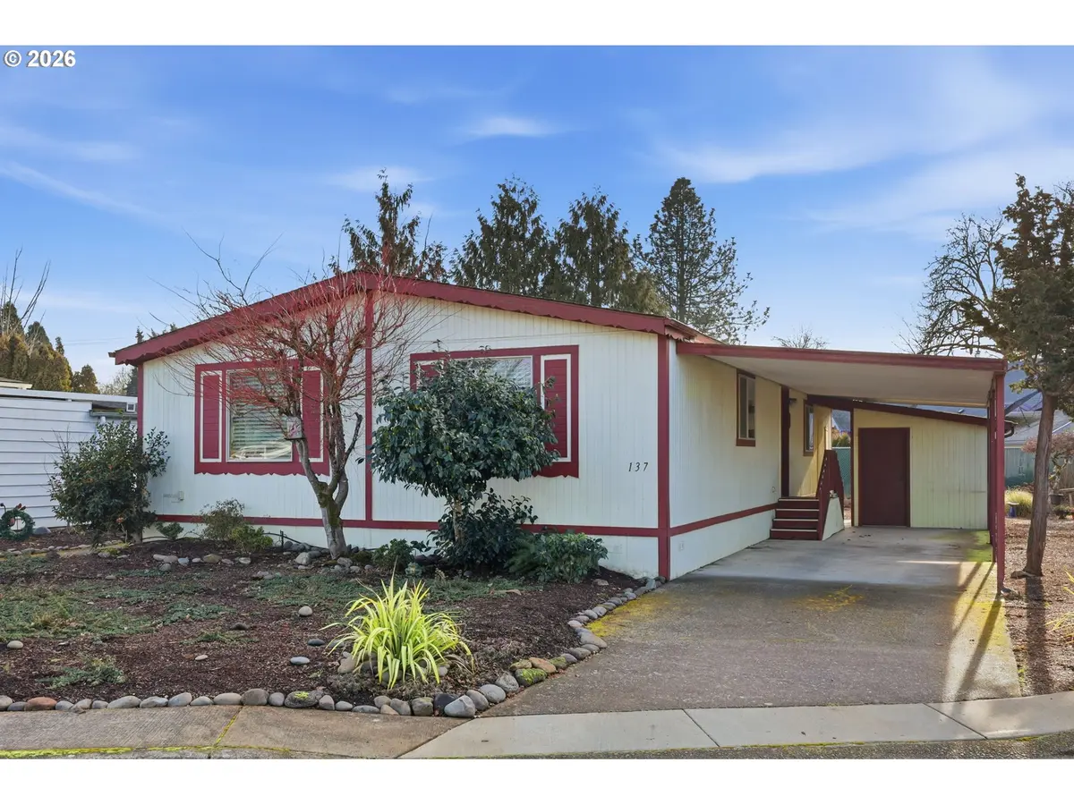 Eugene, OR 97402,1199 N TERRY ST #137