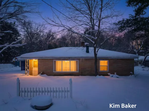 Muskegon, MI 49442,2910 Marquette AVE