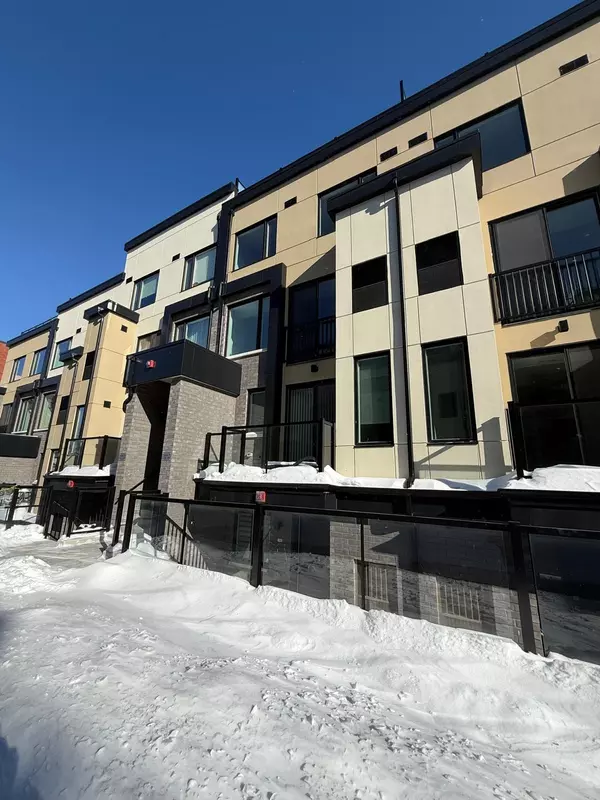 Toronto C13, ON M1R 0G8,1680 Victoria Park AVE #106