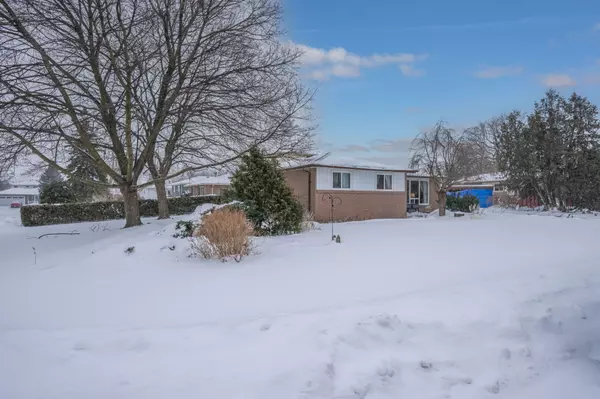 Brampton, ON L6T 3G6,7 Drayton CRES