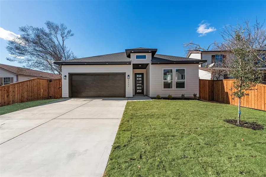 4021 Esmalda Street, Dallas, TX 75212