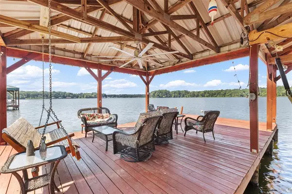 14336 E Ridge Road, Arp, TX 75750