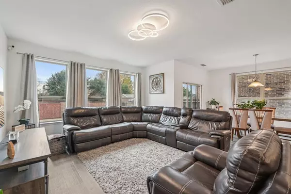 Denton, TX 76208,5904 Dolores Place