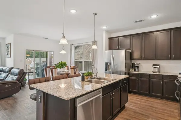 Denton, TX 76208,5904 Dolores Place