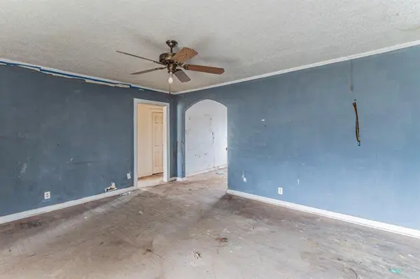 Grand Prairie, TX 75050,1205 Oak Street