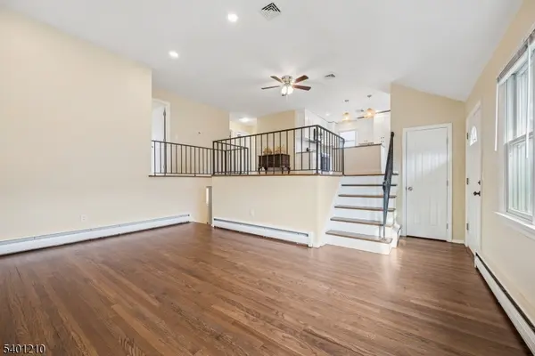 Andover Twp., NJ 07860,827 Limecrest Rd