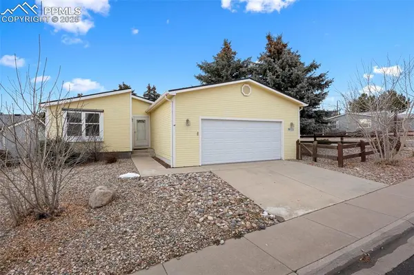 4006 Gray Fox HTS, Colorado Springs, CO 80922