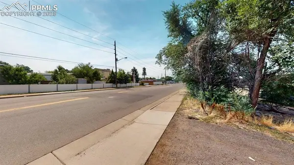 Aurora, CO 80011,1575 N Sable BLVD