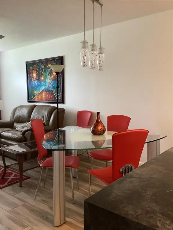 Lauderhill, FL 33313,4299 NW 16 TH STREET #108