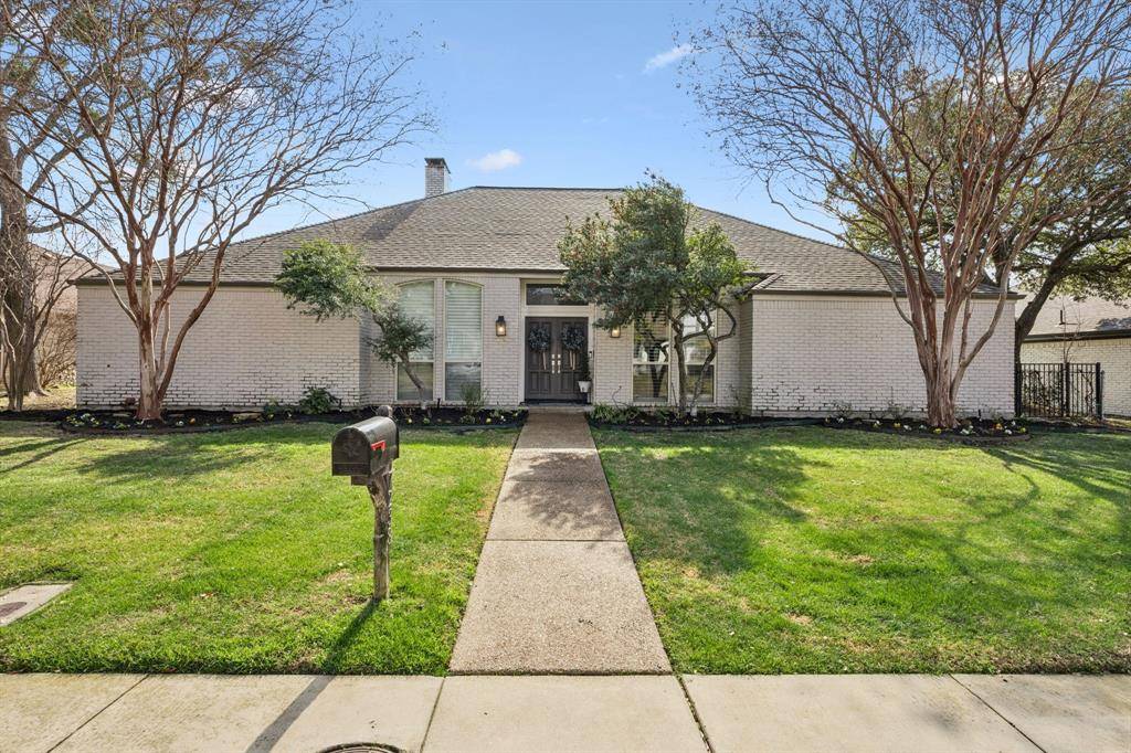 7238 Holyoke Drive, Dallas, TX 75248