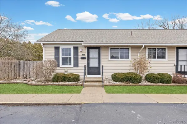 Ypsilanti, MI 48197,2960 Roundtree BLVD #59