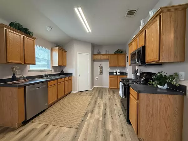 Fort Worth, TX 76052,14129 Esperanza Drive