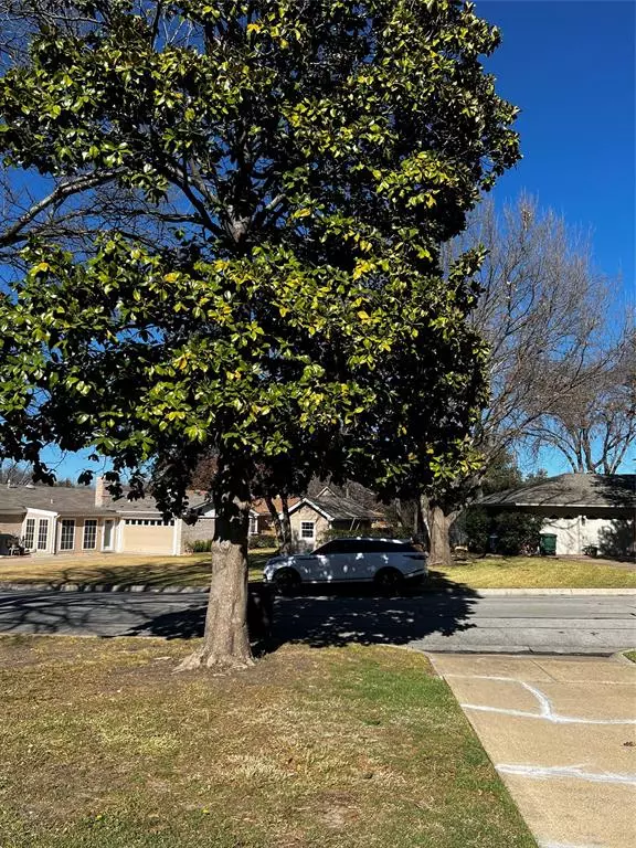 Fort Worth, TX 76133,6161 Walla Avenue