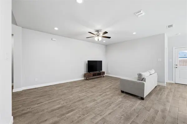 Fort Worth, TX 76052,208 Irish Moss Drive