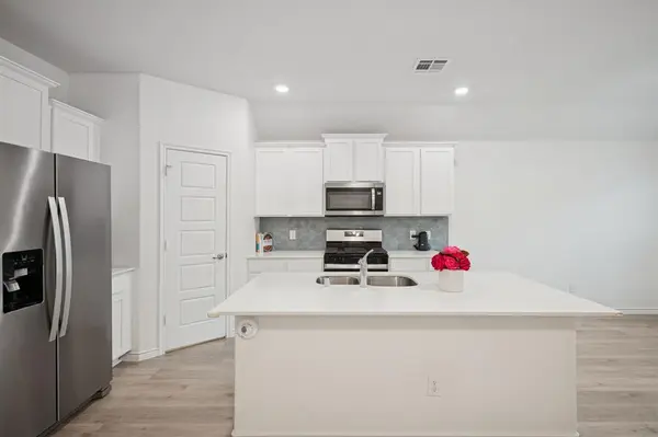 Princeton, TX 75407,907 Marigold Street