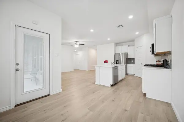 Princeton, TX 75407,907 Marigold Street