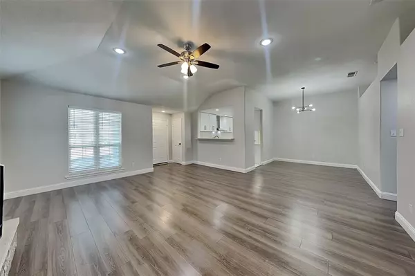 Arlington, TX 76018,500 Sea Rim Drive