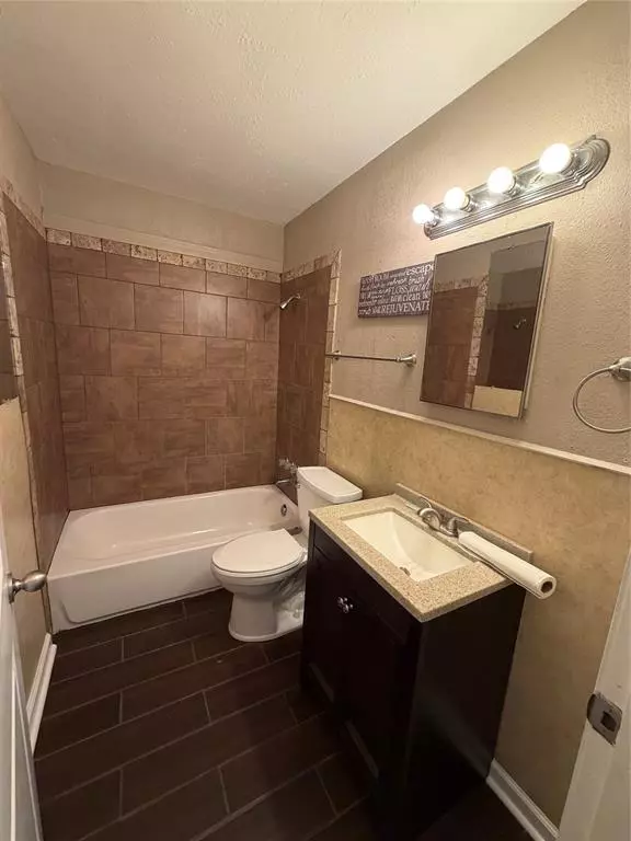 Shreveport, LA 71101,267 E Lister Street