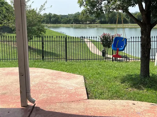 Fort Worth, TX 76118,9074 River Falls Drive