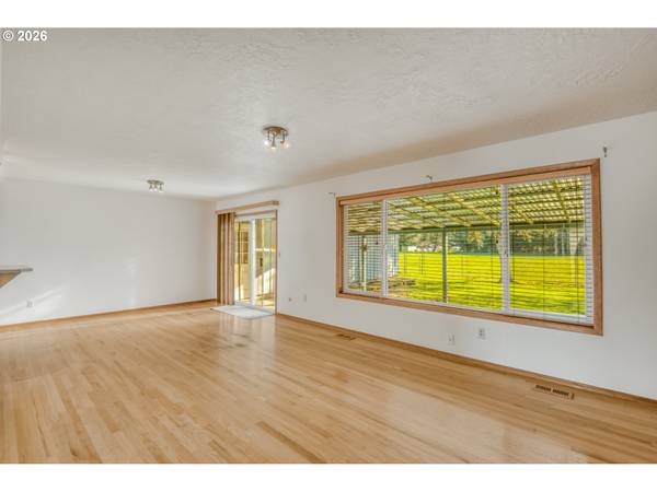 Milwaukie, OR 97267,6788 SE MOLT ST