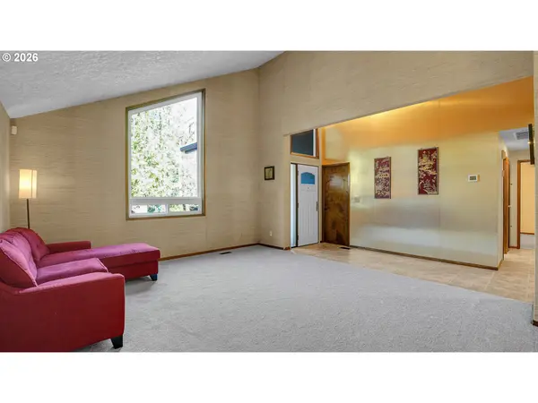 Portland, OR 97230,16318 NE FARGO ST