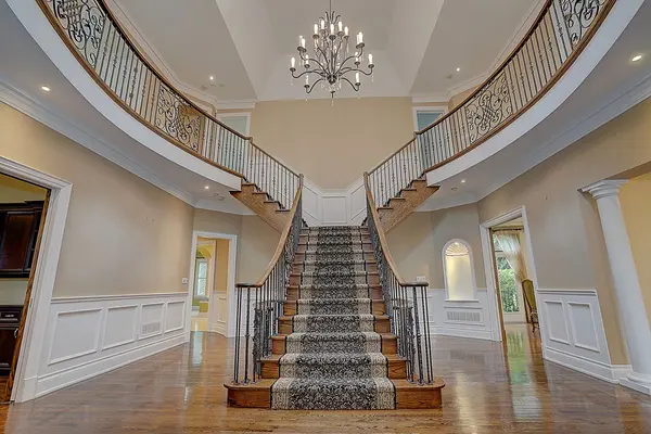 Toronto C12, ON M3C 2P4,193 The Bridle PATH