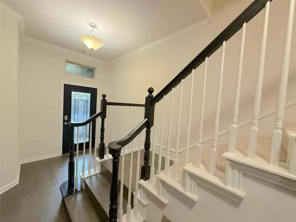 6683 Deleon Street, Irving, TX 75039