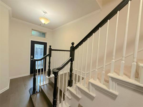 6683 Deleon Street, Irving, TX 75039