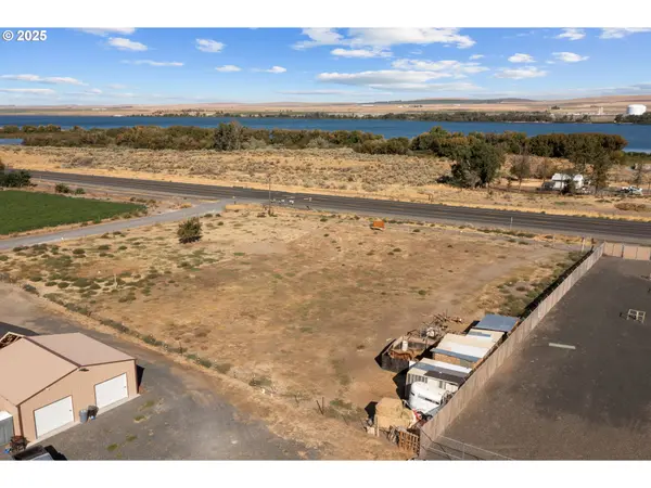 Umatilla, OR 97882,81925 Fox LN