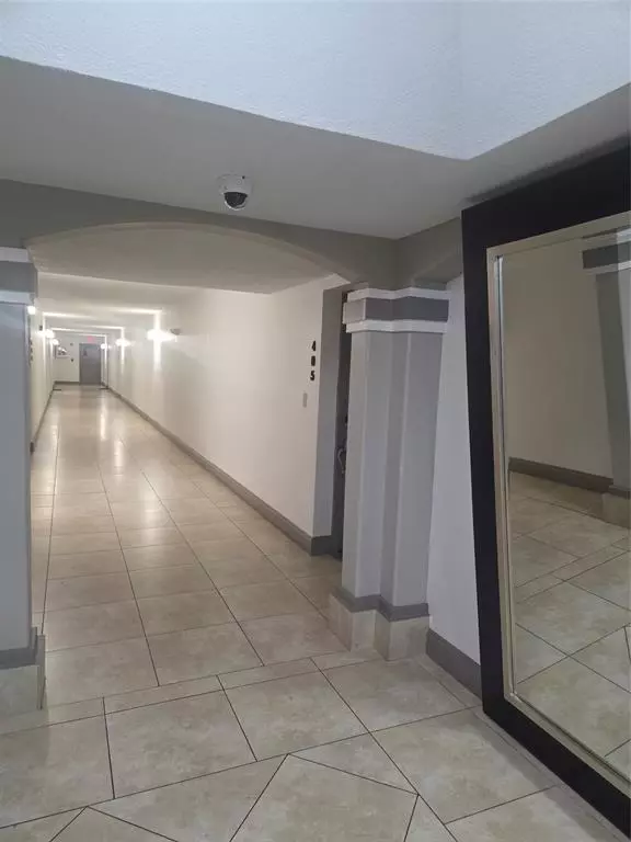 Fort Lauderdale, FL 33311,701 NW 19th St #401