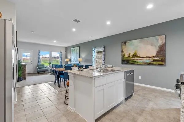 Denton, TX 76259,548 SHADED GROVE Drive