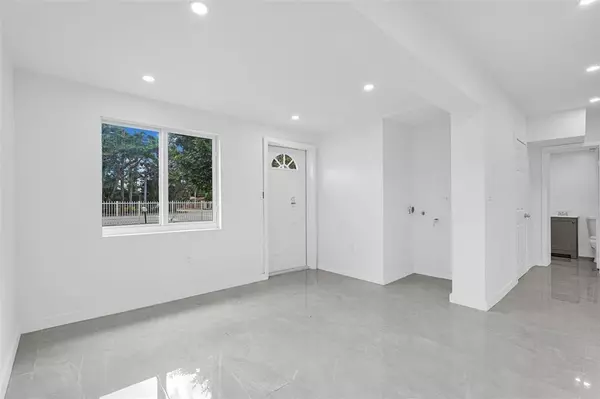 Miami, FL 33167,11406 NW 17th Ave