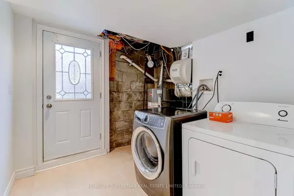 Mississauga, ON L4X 1H8,1413 Safeway CRES #Lower