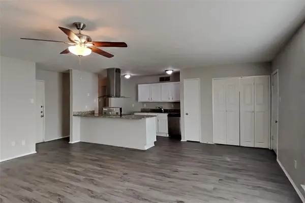 The Colony, TX 75056,5220 Yager Drive