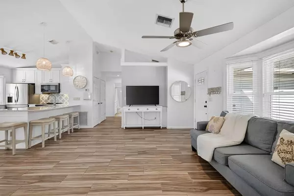 Vero Beach, FL 32962,341 11th Ave