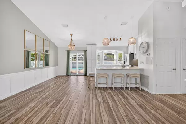 Vero Beach, FL 32962,341 11th Ave