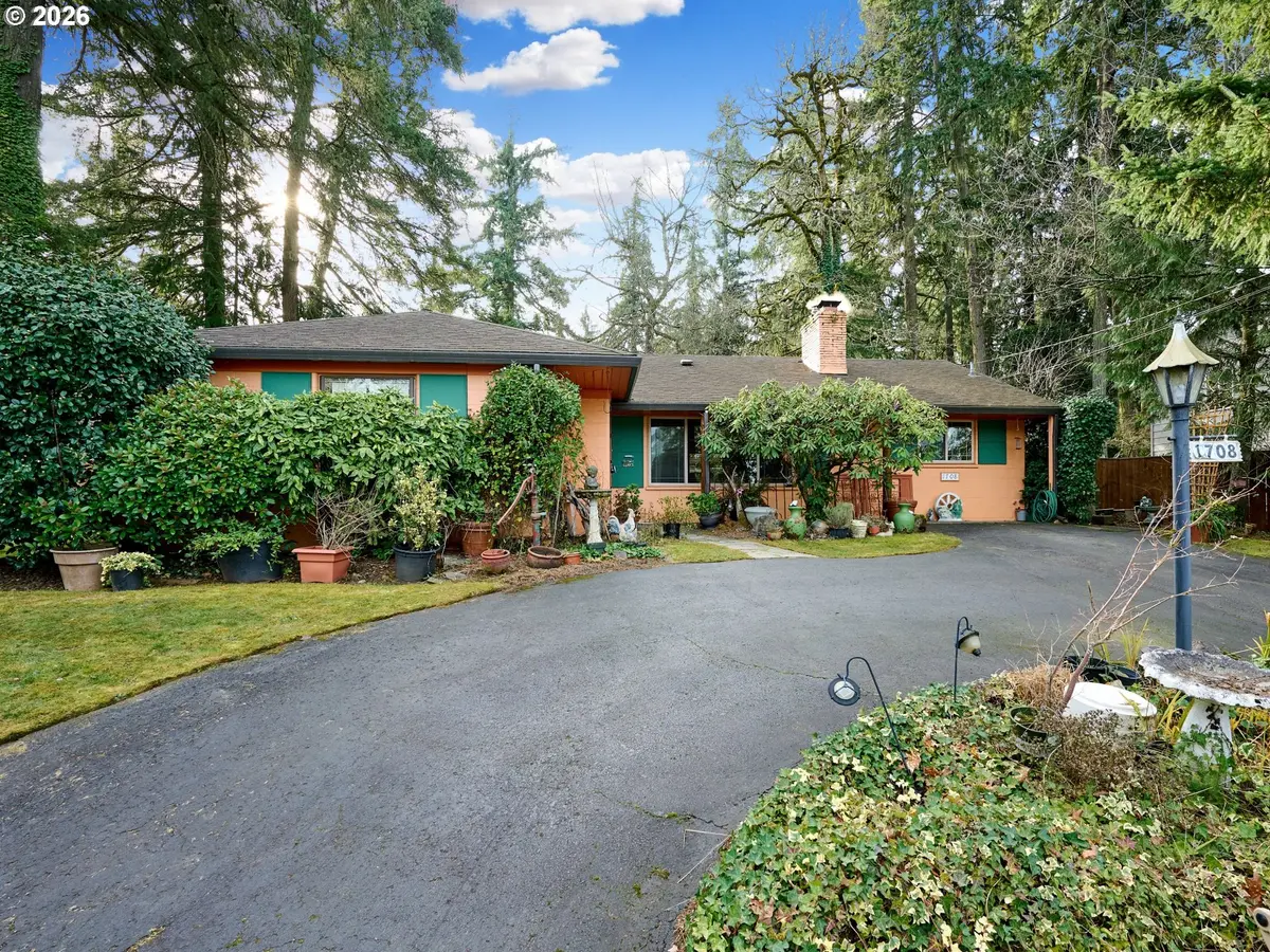 Lake Oswego, OR 97034,1708 CONIFER DR