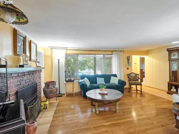 Lake Oswego, OR 97034,1708 CONIFER DR